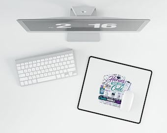 We Code Heroes デスクマット | プログラマー向けコードデスクパッド、コーディングギフトデスクマット