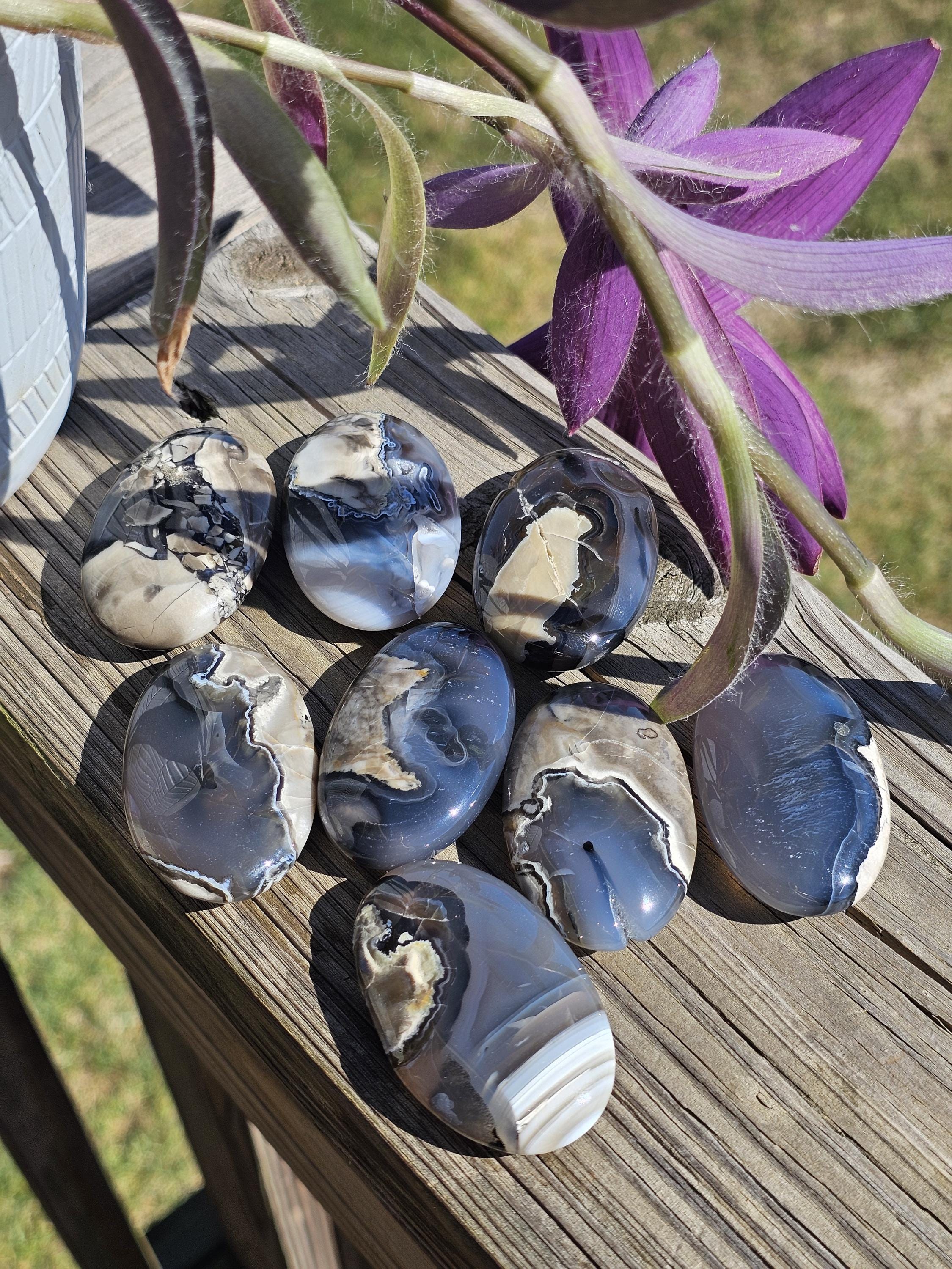 Volcano agate - Etsy 日本