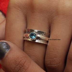 Blue Topaz Ring, Handmade Ring, Spinner Ring, Women Ring, 925 Silver Ring, Natural Topaz, Meditation Ring, Worry Ring, Topaz Jewelry imagem 5