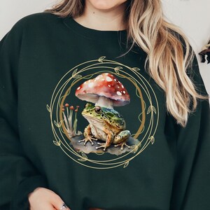 Frog Toad Crewneck Sweatshirt, Vintage Sweatshirt, Cottagecore Aesthetic, Cute Frog Sweatshirt
