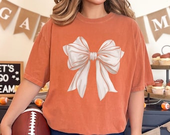 Big Bow Coquette Comfort Colors Women's Graphic Tee, Cute Oversize T-Shirt, Girly Bow Shirt, Coquette Aesthetic, Gift for Women