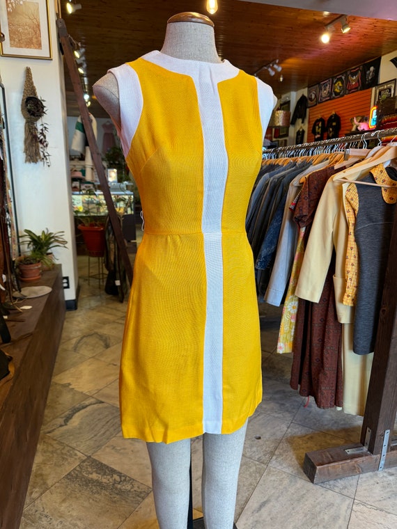 60s Vintage Butter Yellow Dress