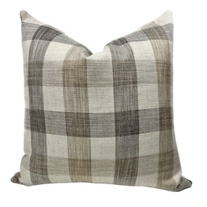 Plaid / Checkered Pillow Cover - Beatrice Pillow Cover