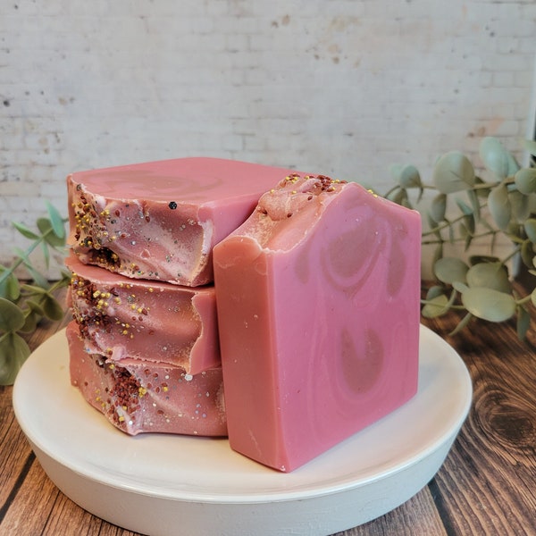 Cranberry Cocktail Cold Process Body Soap Bar  (Vegan) (4.5 oz) Handmade Small Batch Hand Poured