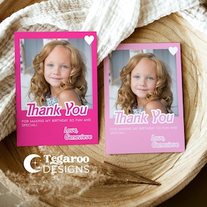Tarjeta de agradecimiento de Dolly Doll en rosa intenso / Tarjeta de agradecimiento de cumpleaños en rosa empolvado / Minimalista moderno simple / Plantilla editable / Despedida de soltera