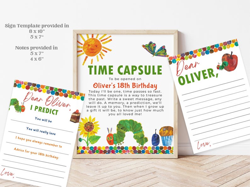 Peut inclure: Un panneau de capsule temporelle encadr&eacute; et deux cartes de notes assorties. Le panneau est d&eacute;cor&eacute; d'illustrations de soleil, de papillon et de chenille. Le panneau indique "Time Capsule" et "Oliver's 18th Birthday". Les cartes de notes disent "Cher Oliver" et ont des lignes pour &eacute;crire.