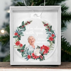 Personlig akrylprydnad, julklappsprydnad, anpassad fotoprydnad, namn- och datumprydnad, unik julprydnad, minnesprydnad bild 3
