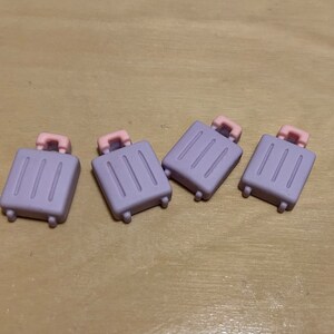 bagage - objet miniature en langage Montessori bibelot artisanal en résine pour maison de poupée