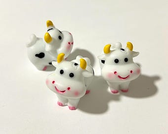 cow - miniature Montessori language object trinket resin craft dollhouse