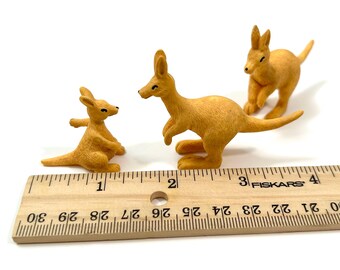kangaroo - miniature Montessori language object trinket craft dollhouse decoration
