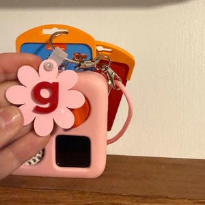 Sleutelhangers met initialen, DAISY, SUNBURST of CIRCLE, apart telefoonnummer, contactgegevens Yoto Card, gepersonaliseerd acrylnaamplaatje, label lunchbox