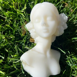 Goddess Candle