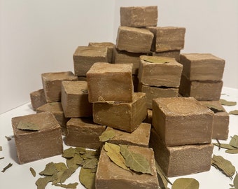 Handmade Aleppo Laurel Soap: Organic Olive Oil Soap for Sensitive Skin (200 g Each)