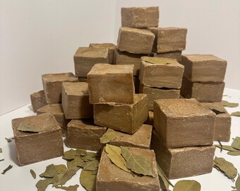 37 Bars Aleppo Laurel Soap: Handmade Organic Olive Oil Soap (37 Bars-200 g Each)