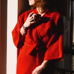 Waffle cotton bathrobe– Handmade red robe- Wide three-quarters sleeves kimono– Knee length bathrobe- Raglan dressing gown- Absorbent kimono