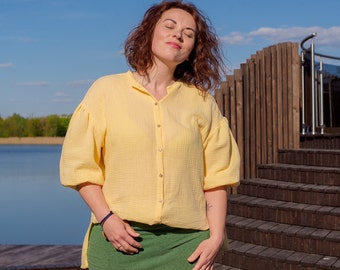 Women's oversize muslin shirts with puffy sleeves in yellow color – Wide double gauze top with mid-arm sleeve