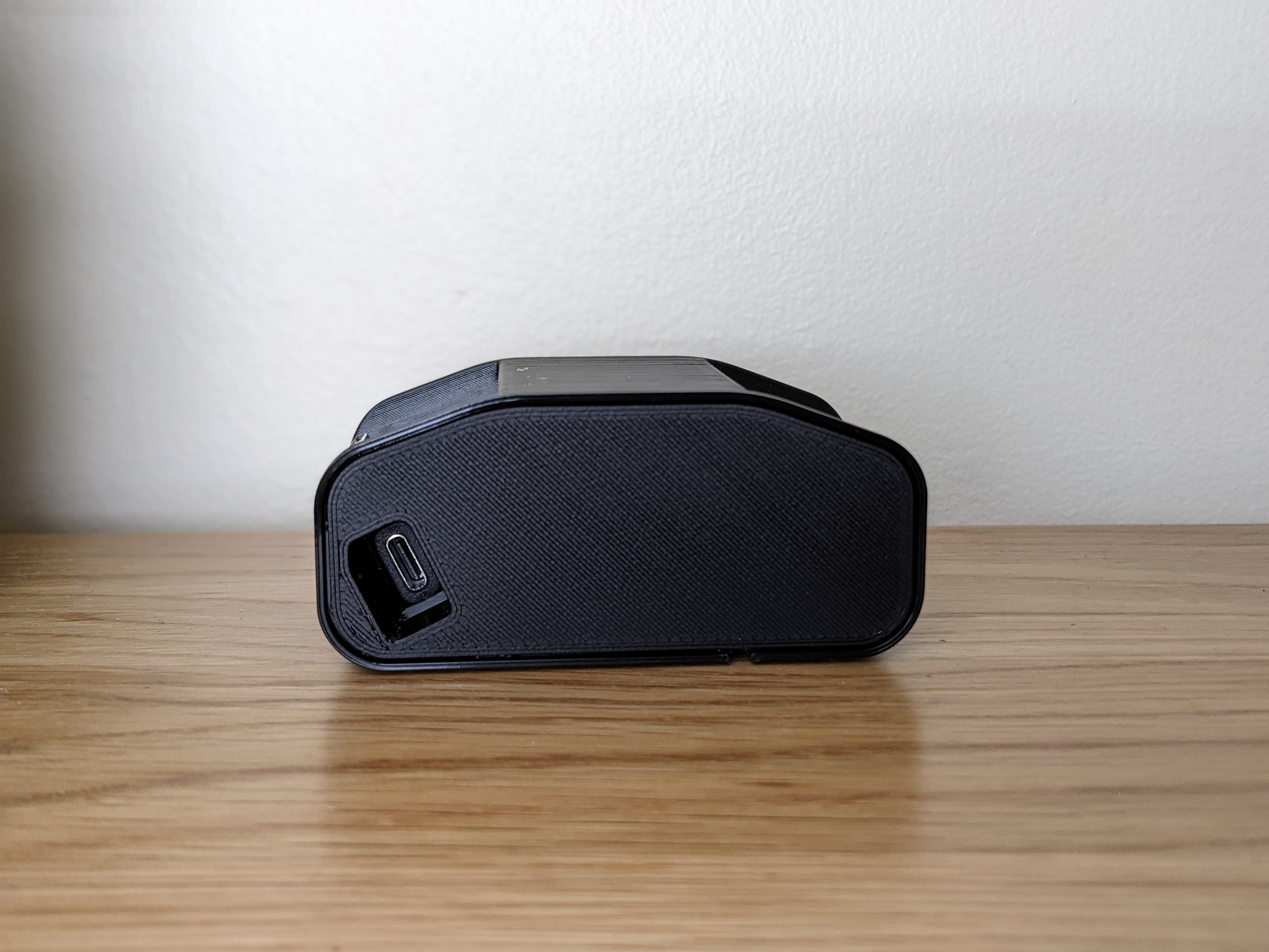 Sennheiser Momentum 4 Wireless Charging Stand Dock for Sennheiser