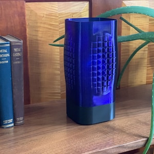 Table Lamp &quot; Fractura &quot; | Soft Ambient Cozy Lighting | Home Lighting | Office Lamp | Bedroom | Night Light made by Materia 3D Printing