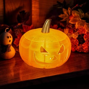 Halloween Jack-O-Lantern Desk Lamp &quot; Smile &quot; | Soft Ambient Cozy Comfort Lighting | Rustic Lamp | Halloween Light | Night Light | Table Lamp