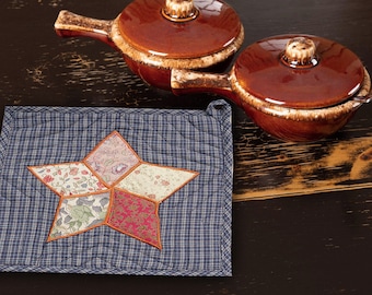 Quilted Pot Holder/Table topper/hot pads patchwork for kitchen embroidered star 9"x9" by HOME HEART Brands( Made in India)