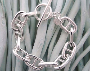 925 silver bracelet with 14mm marine chain. Toggle closure, T-bar. Made in Tuscany!