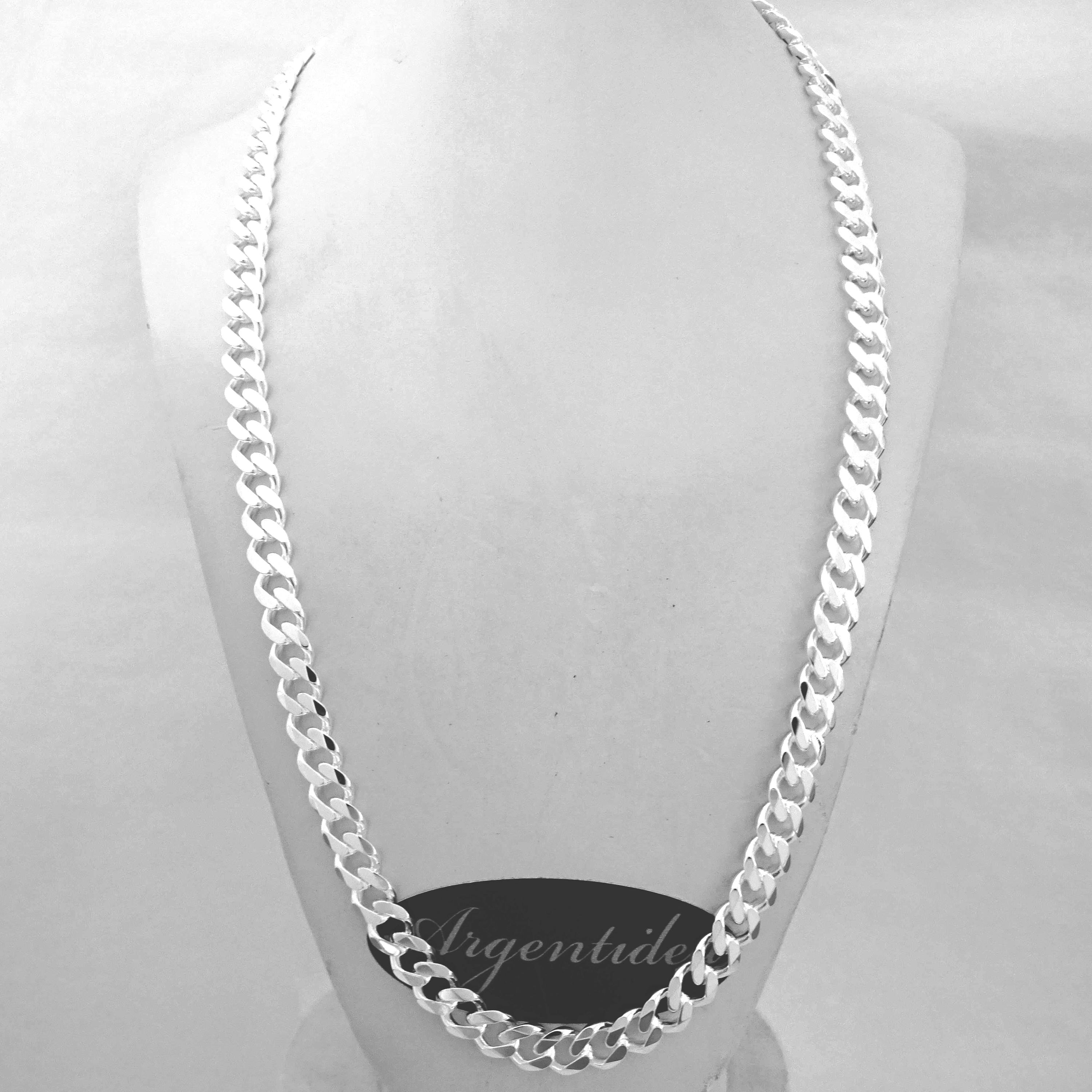 Width 8 mm, 60 cm. Men's curb chain necklace in solid 925 silver with a diamond-cut 6-sided design. Width 8 mm. Length 60 cm.