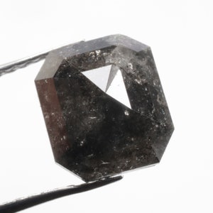1.37 CT 7.6 x 6.7 MM 天然ソルトアンドペッパーエメラルドカットダイヤモンド、パーソナライズされたハンドメイドエメラルドカットリングギフト用のルースブラックカラーダイヤモンド