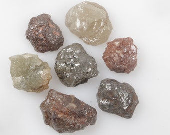 Deluxe Rough Diamond 22センチ 17.40 CT 11.8 X 8.2 MM to 8.0 X 7.8 MM Natural Rough Diamond