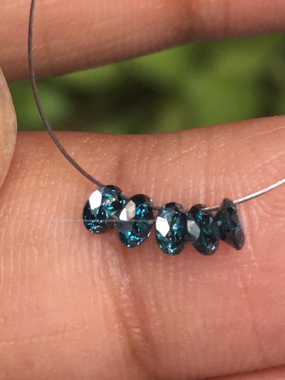 Blue 3.0 MM Round cut Diamond, Drilled Diamond, Blue color Round cut Loose Diamond, 5 Piece For Necklace Bracelet Jewelry Making