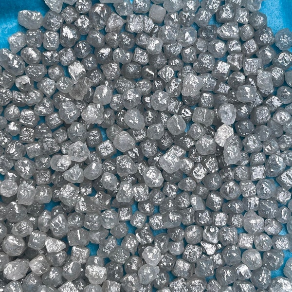 Natural Uncut cut Loose Diamond Lot, Grey color Rough and Raw Diamond, Unpolished Ir-Regular Round/Square Mix Cut Lot