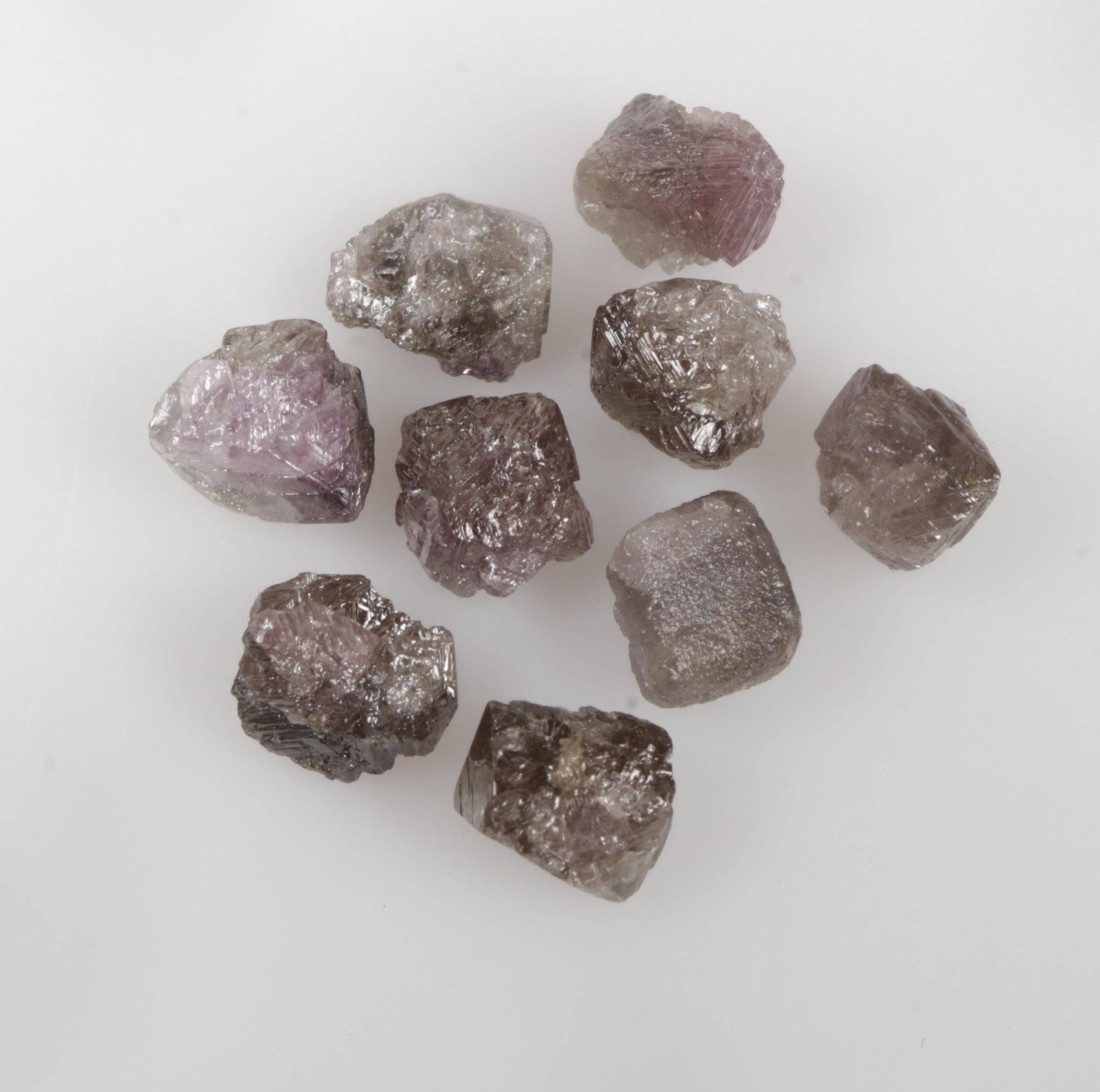 6.51 CT 4.9 MM to 5.7 MM Natural Rough Diamond, Pink Rough Diamond