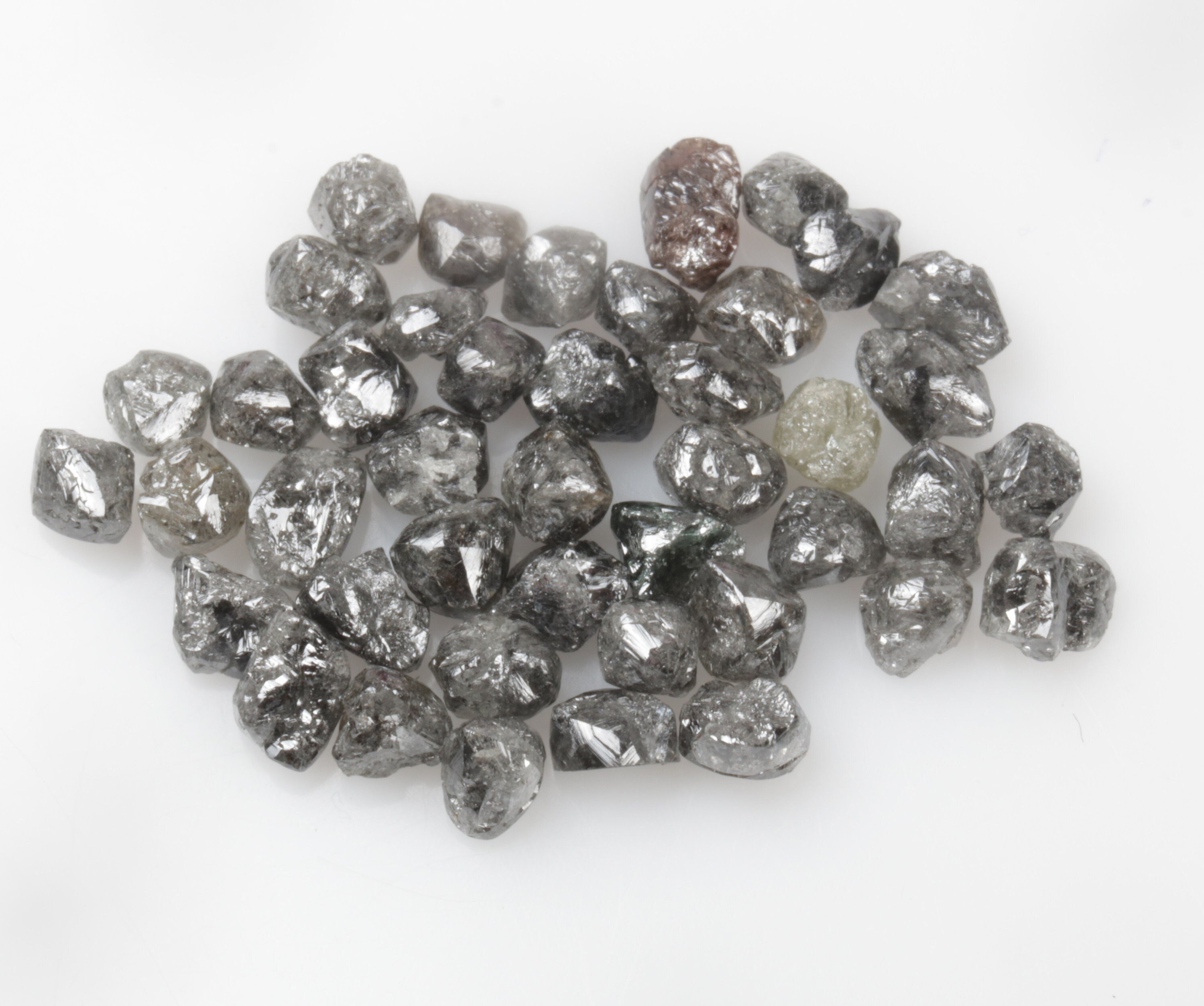 15.70 CT Natural Rough Diamond, Uncut Diamond, Grey Black Color
