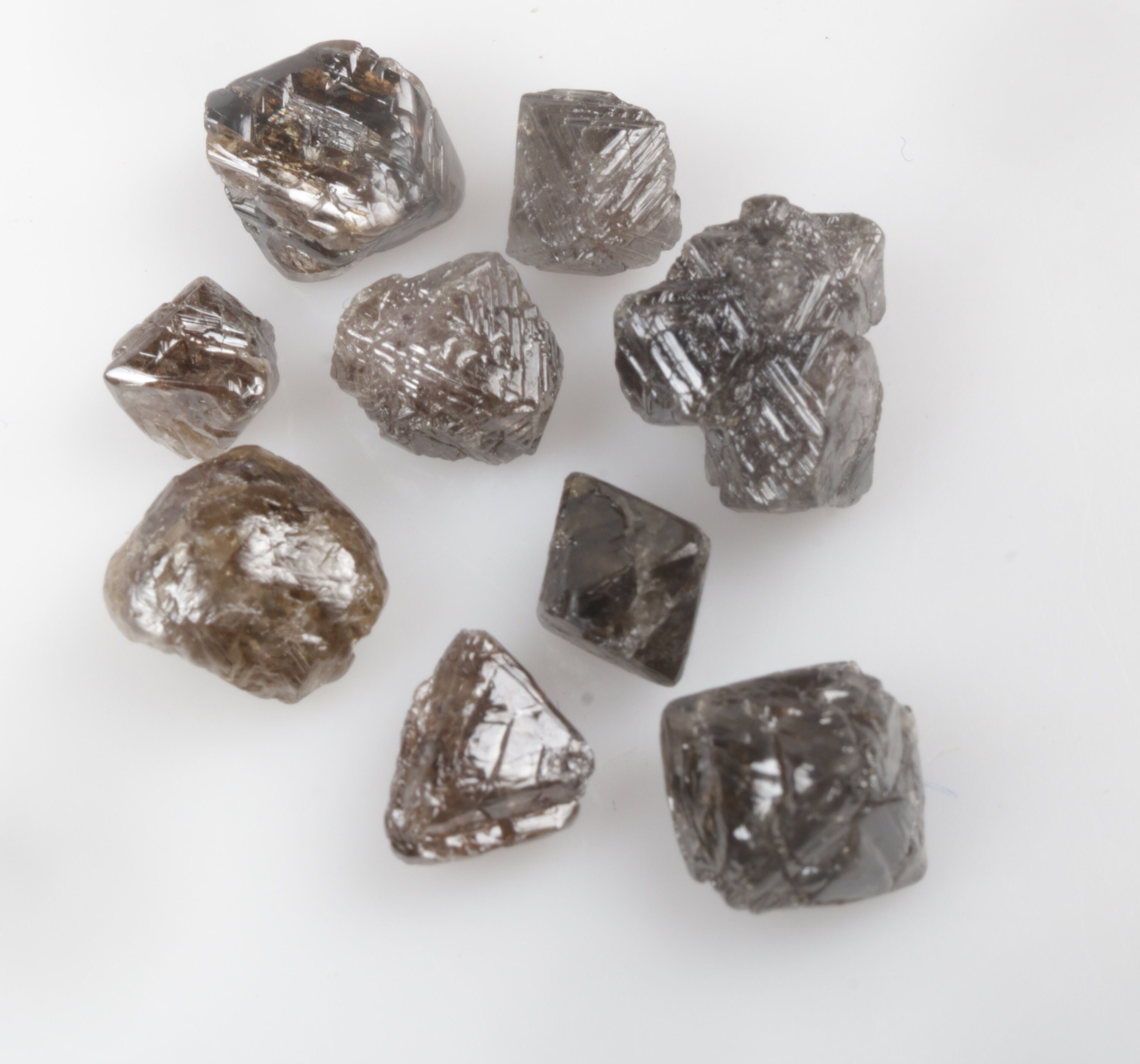 25.27 CT 5.8 MM to 10.7 MM Natural Loose Diamond Rough Diamond
