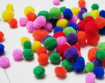 Pompons 15mm, 20mm oder 30mm Bunter Mix Pompon Bommel Plüsch Nähen Basteln Flauschigen Bälle für Kreative Handwerk