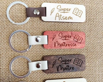 Porte clès en bois avec simili cuir motif "Super"/ Cadeau Maîtresse, Maître, Atsem, Nounou/ Cadeau fin d'année scolaire /carte message.