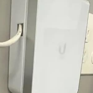 UniFi UAP-AC-IW U5 Väggfäste för ytmontering