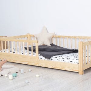 Ourbaby Montessori Bodenbett, Kleinkindbett, Kinderbett, Bett mit Schienen Bild 2
