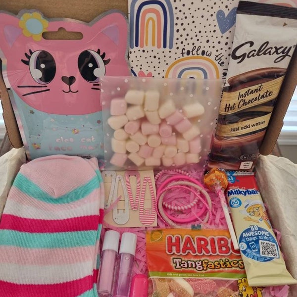 Letterbox gift for young girls, happy birthday, get well soon, pamper, thinking of you, thank you, treats, sweets, hot chocolate, socks