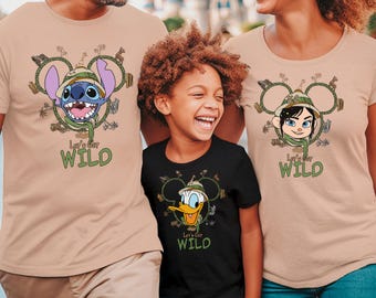 Camiseta "Let's Get Wild" 2026 para la familia, camiseta de safari de Disney, camiseta de safari familiar, camisetas de Animal Kingdom, camiseta de safari de Mickey y sus amigos