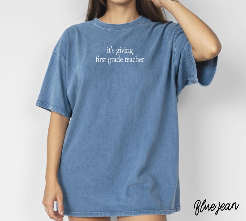 It's Giving First Grade Teacher Shirt Comfort Colors®, First Grade ...