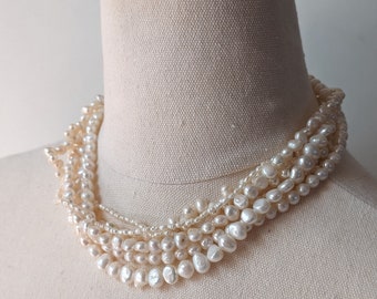 Collana girocollo vintage a sei fili di perle naturali