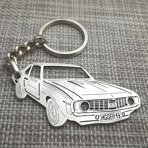 クリスマスプレゼント、名前入り車用キーホルダー、彼へのプレゼント、パーソナライズされたファンキーリング、1969年式ハガー シボレー カマロ