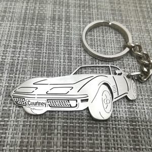 Llavero de coche para regalo de Navidad con nombre personalizado, regalo para él, llavero de fan personalizado, Chevrolet Corvette 1972