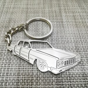 Weihnachtsgeschenke Auto-Schlüsselanhänger mit personalisiertem Namen, Geschenk für ihn, personalisierter Fan-Schlüsselanhänger, Chevy Biscayne 1964
