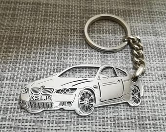 Llavero de coche con nombre personalizado, regalo de cumpleaños para novios, regalo para él, llavero personalizado, llavero BMW 335i E92 2008