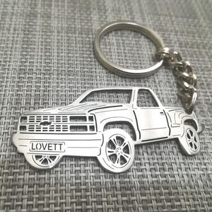 Weihnachtsgeschenke Auto-Schlüsselanhänger mit personalisiertem Namen, Geschenk für Ihn, personalisierter Fan-Schlüsselanhänger, 1996 Silverado 1500