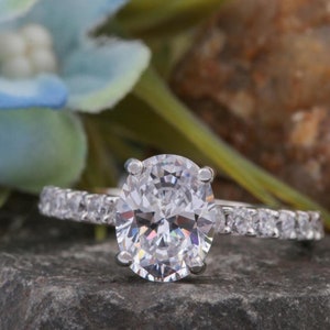 2.50 Carat White Oval Cut Diamond Engagement Ring In 925 Sterling Silver,Solitaire Accent Oval Engagement Anniversary Ring Gift For Her