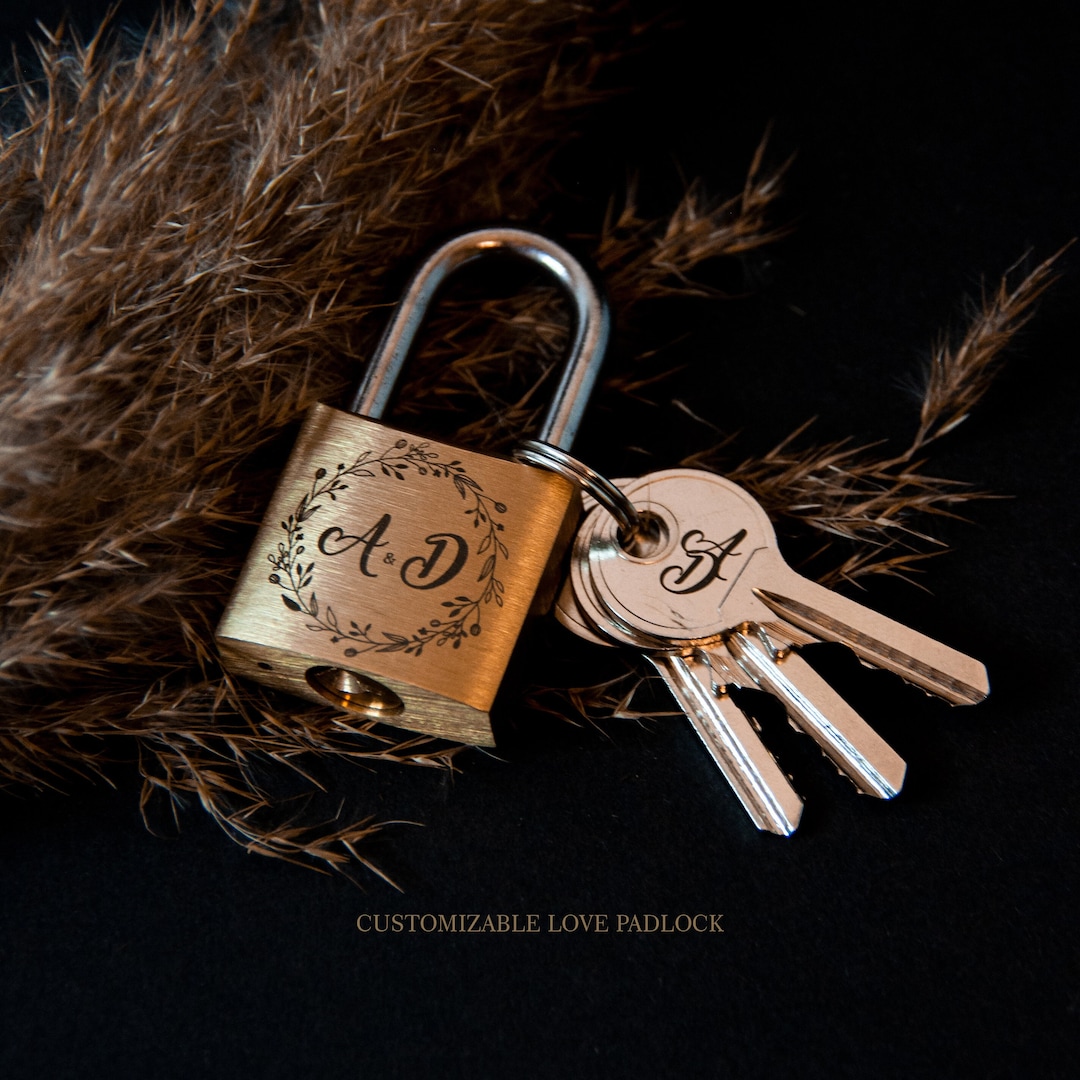 Personalized Padlock Lover's Lock Wedding Anniversary Gift Engraved