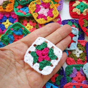 40 Quadrados de Crochê de Algodão Giza para Vovó: Suprimentos para Apliques Coloridos imagem 2