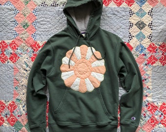 Vintage Quilt Patch Dresden Plate Green Champion Hoodie S